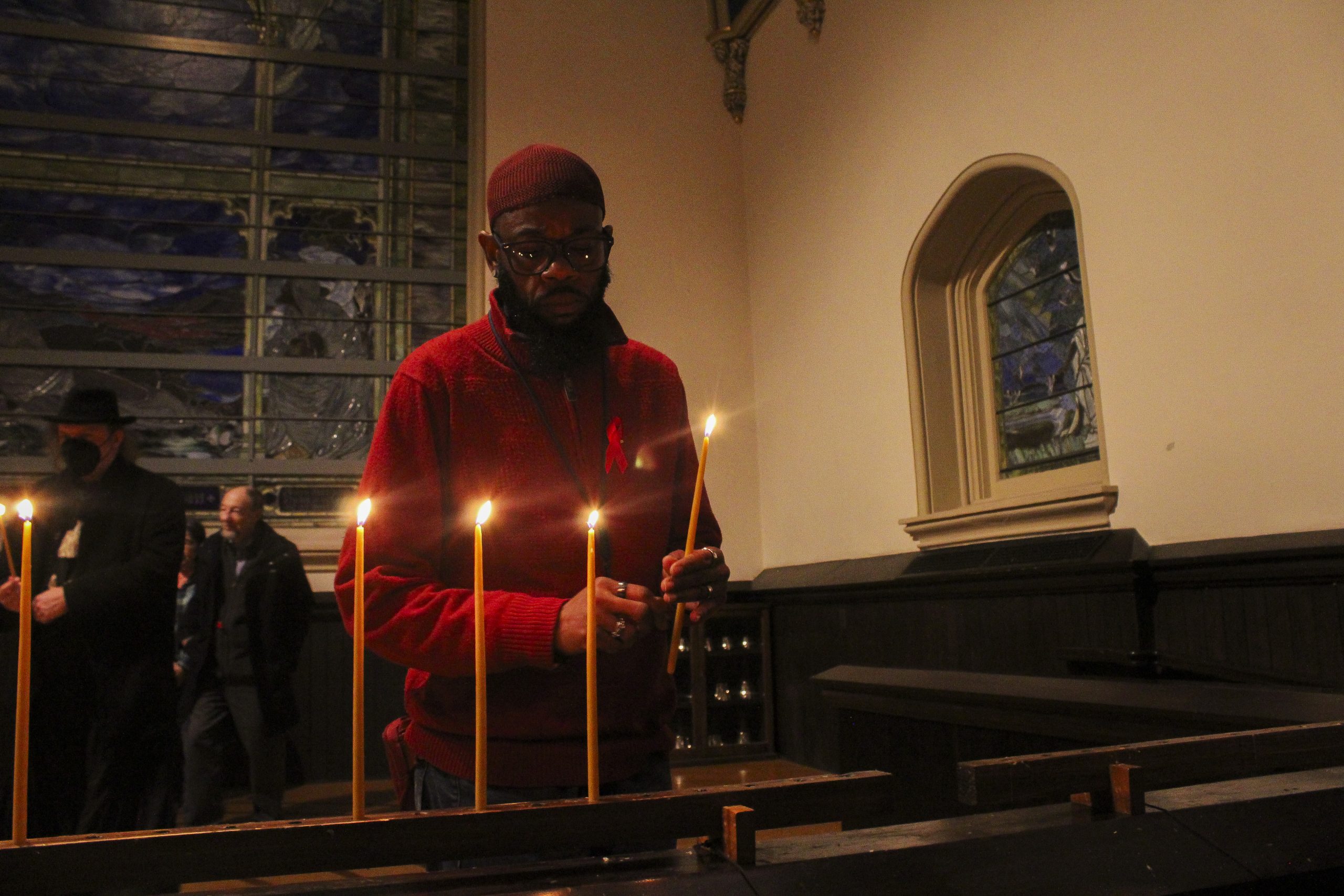 Baltimoreans commemorate those they’ve lost at World AIDS Day vigil
